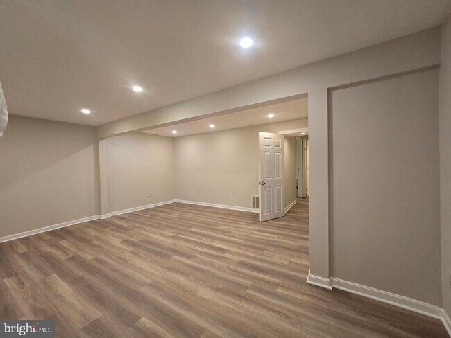 Building Photo - 3619 Autumn Glen Cir