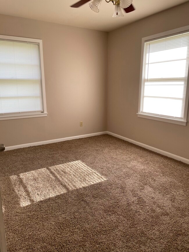 Building Photo - 3718 Bann Ave