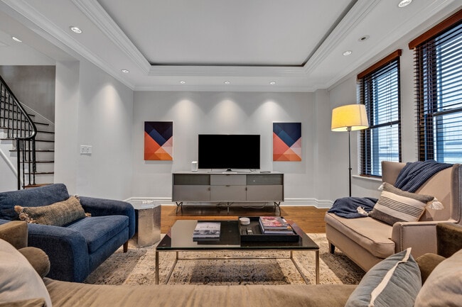 Building Photo - 70 E Walton St