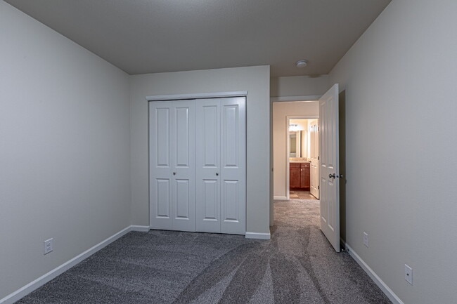 Building Photo - Amazing 4 bedroom home in Stewart Crossing!