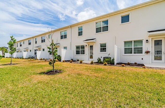 Building Photo - 264 Nine Iron Dr