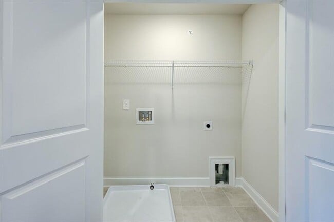 Building Photo - 1632 Switchgrass Ave SE