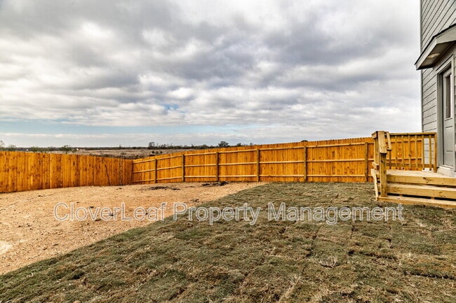Building Photo - 12822 Ratcliff Lk