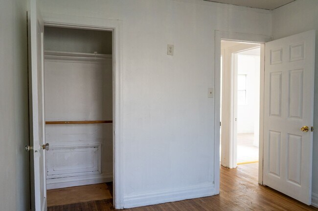 Building Photo - 1720 W Gage Ave