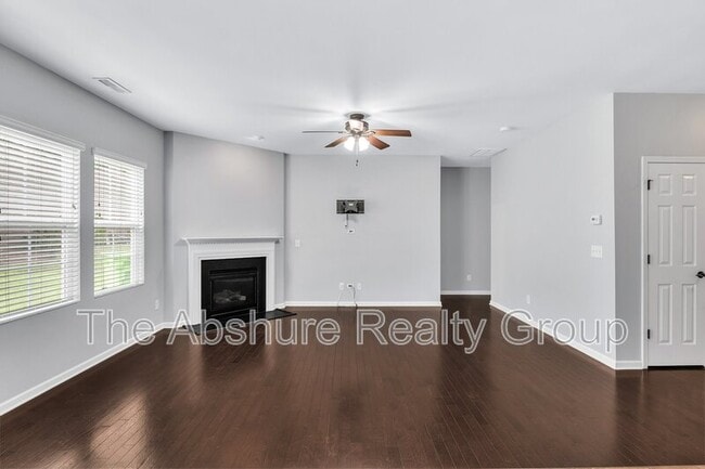 Building Photo - 3817 Althorp Drive