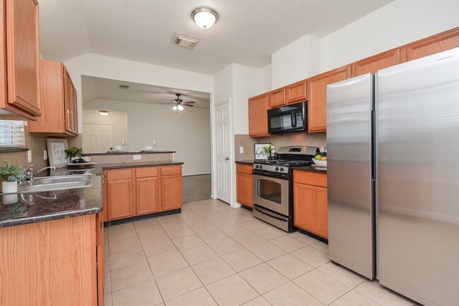 Building Photo - 12718 Boris Cove Trail