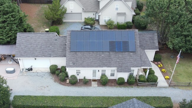 Building Photo - 490 Sheldon Rd