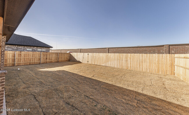 Building Photo - 1808 Ross Ave