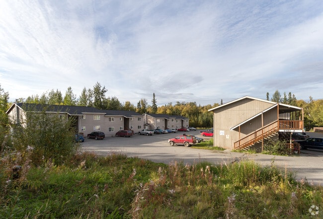 Building Photo - 2651 E Quiet Cir