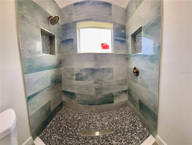 Building Photo - 10002 Massey St