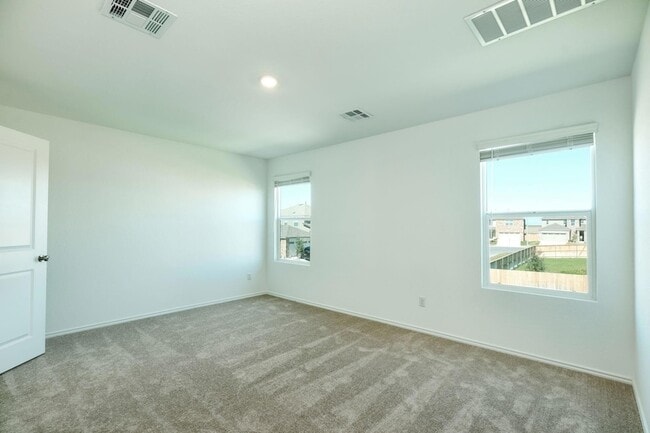 Building Photo - 101 Allegro Dr
