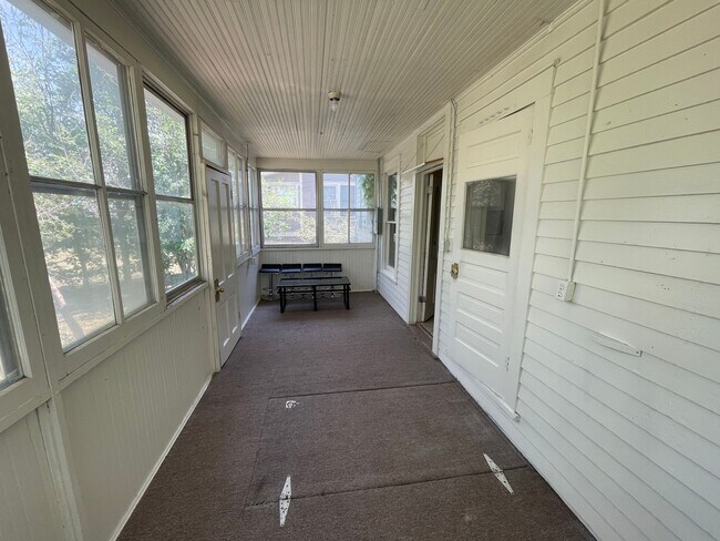 Building Photo - 1229 12th St