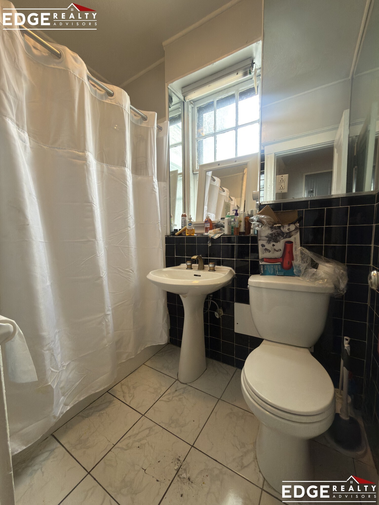 Building Photo - 1746 Commonwealth Ave