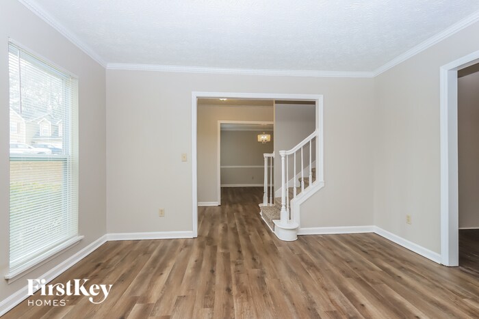 Building Photo - 8442 Glendevon Ct