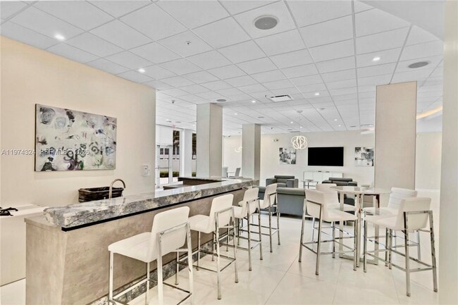 Building Photo - 3001 S Ocean Dr