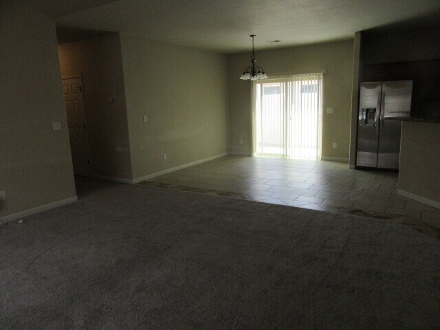 Building Photo - 2483 Wolcott Ave