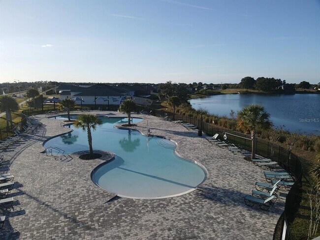 Building Photo - 6432 DOMIZIO Dr