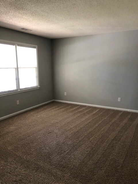 Building Photo - 501 Waldo St