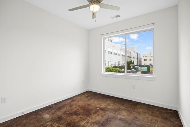 Building Photo - 1206 Porter St