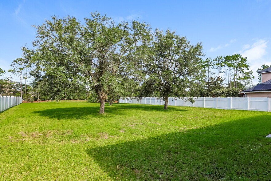Building Photo - 276 Porta Rosa Circle