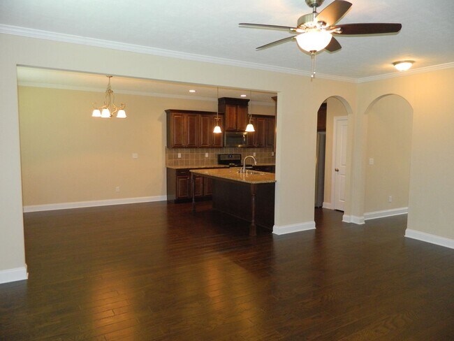 Building Photo - 835 Williford Run Dr