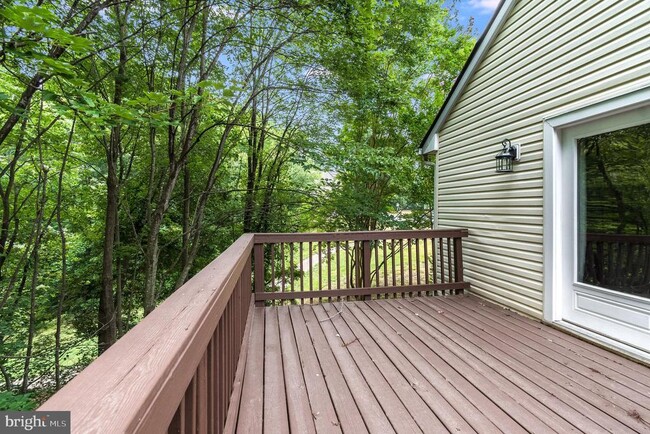 Building Photo - 9834 Dominion Forest Cir