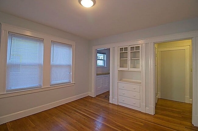 Building Photo - 28 Durso Ave