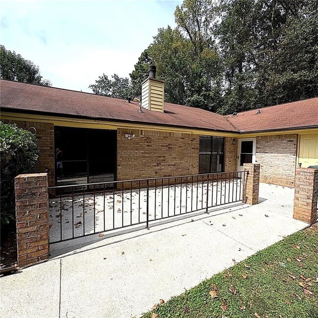 Building Photo - 1226 Shannon Way SW