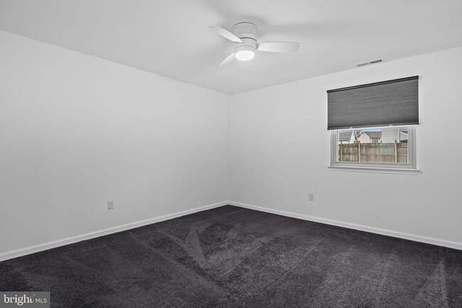 Building Photo - 604 Iva Ln