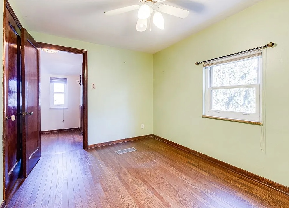 Bedroom 2 - 133 Hamburg St