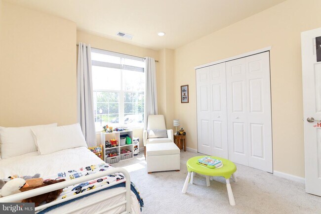 Building Photo - 5322 Palomino Ct