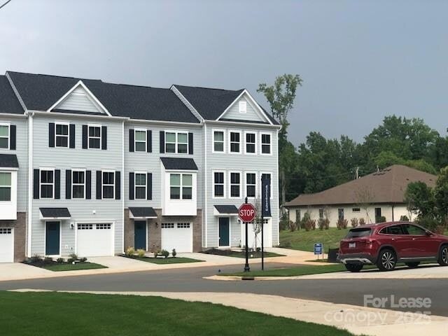 Building Photo - 3012 Arbor Ash St