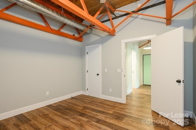 Building Photo - 1001 West Ave NW