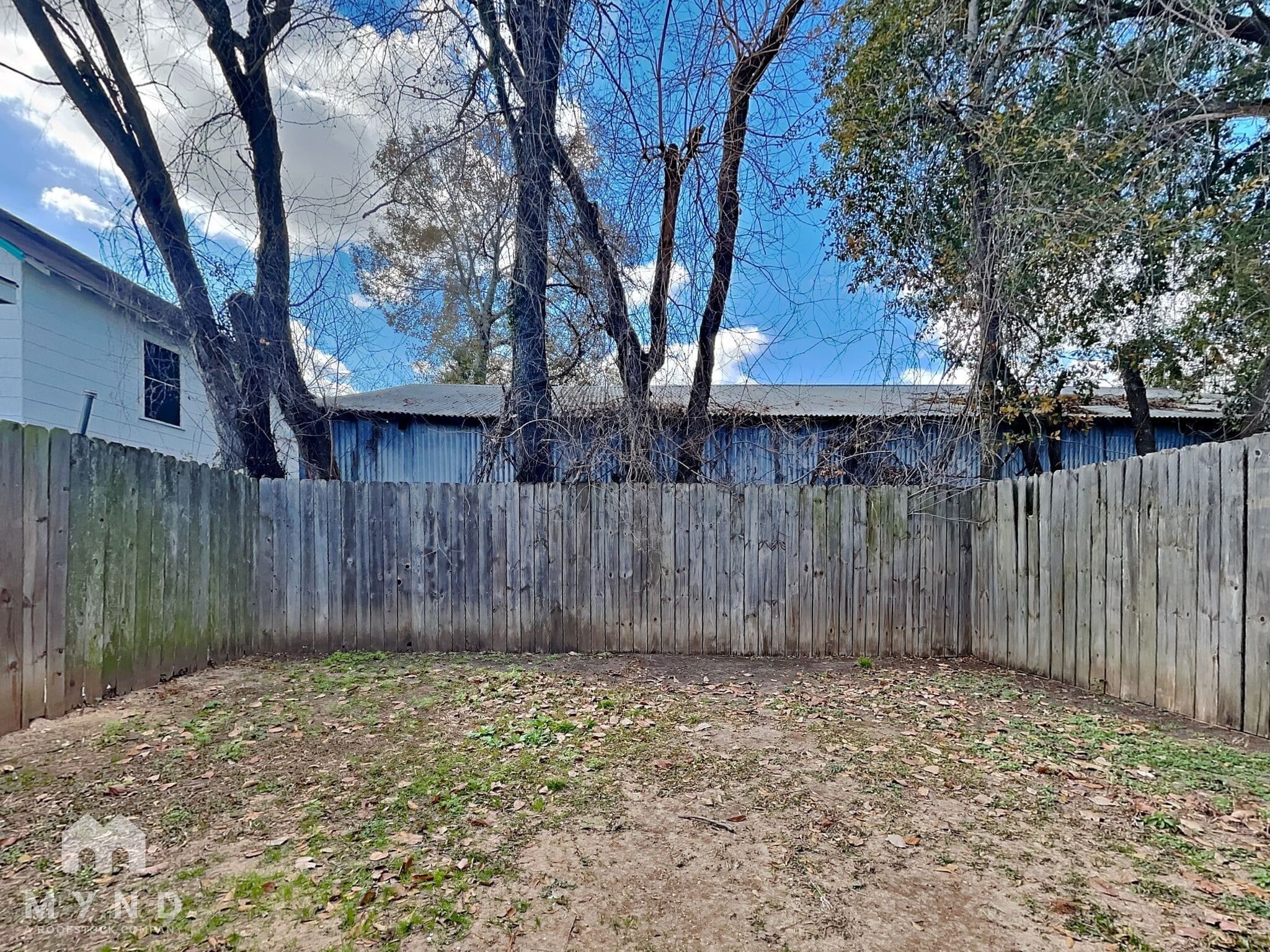 Building Photo - 6128 Sidney St