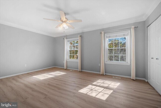 Building Photo - 10276 Arizona Cir
