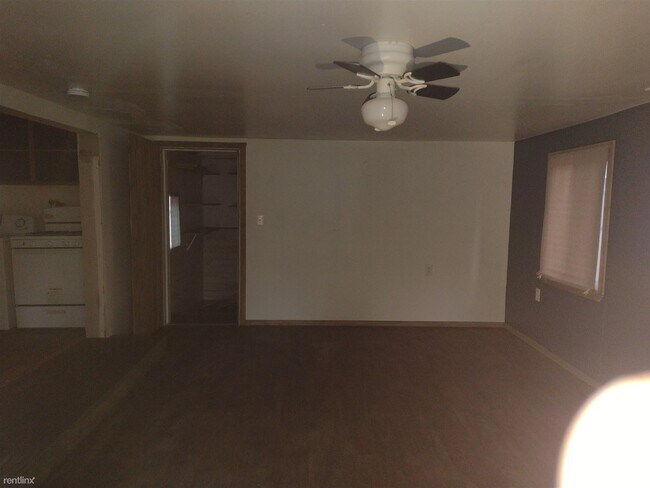 Building Photo - 2 br, 1 bath House - 473 Myrtle Street
