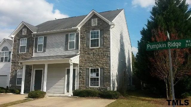 Building Photo - 2400 Pumpkin Ridge Way