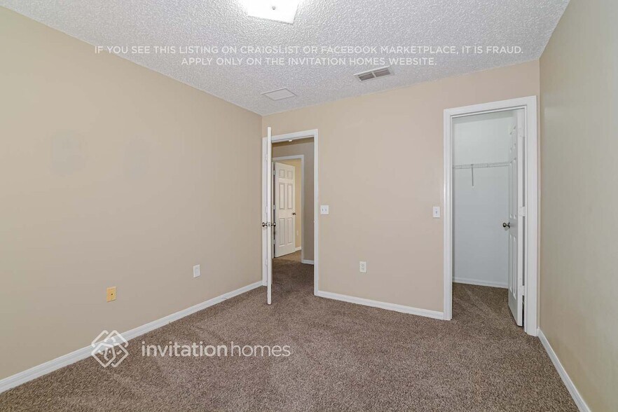 Building Photo - 654 Bluebill Ct