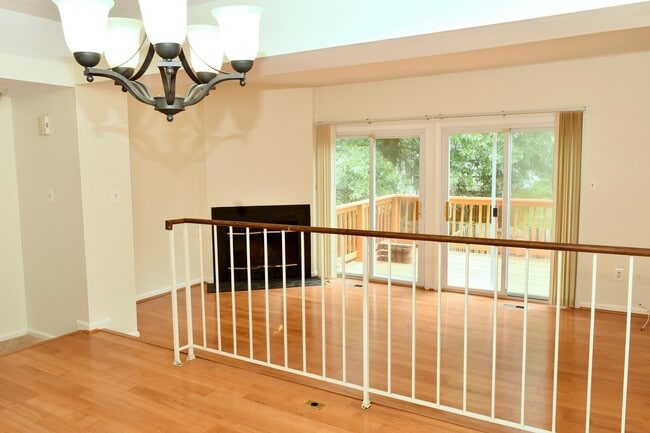 Building Photo - 3838 Angelton Ct