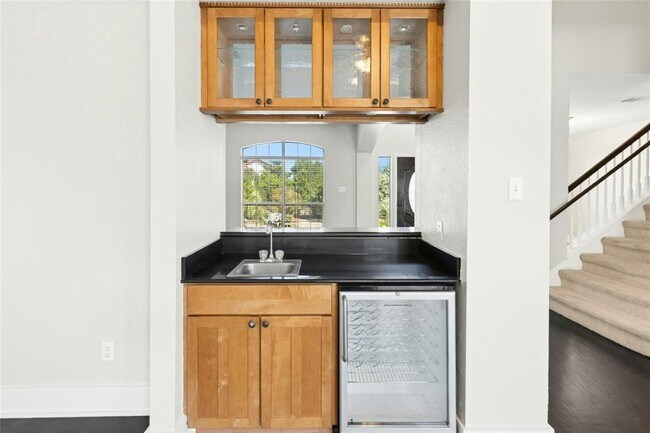 Building Photo - 6805 Breezy Pass
