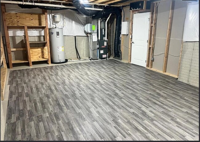 Building Photo - 406 Justice Way