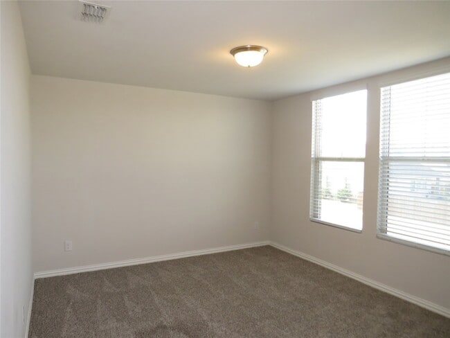 Building Photo - 3416 Chasemoor Dr