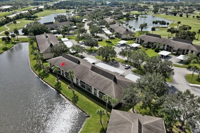 Building Photo - 33 Plantation Dr