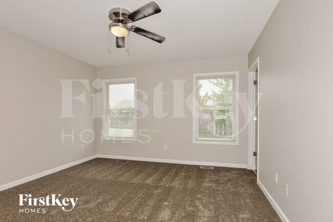 Building Photo - 1405 Sportsmans Ct