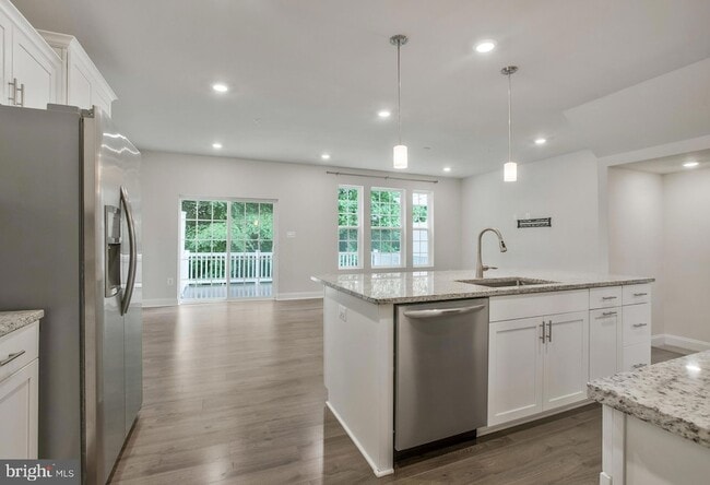 Building Photo - 2738 Lady Slipper Rd