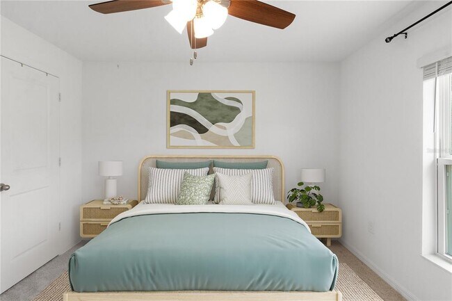 Building Photo - 11380 Old Squaw Ave