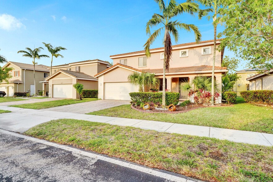 Building Photo - 20487 NW 12th Ave