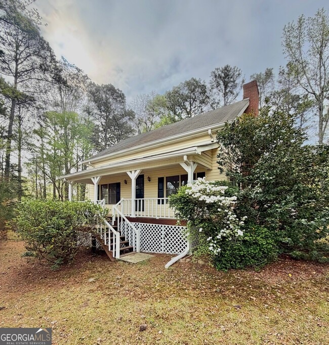 Building Photo - 121 Chipley Creek Dr