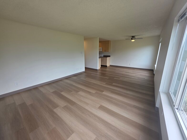 Building Photo - Olympic Park Apartments
