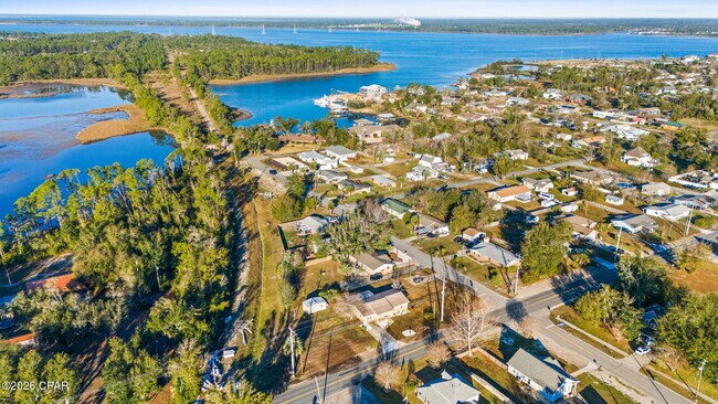 Building Photo - 1006 Tennessee Ave